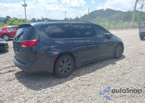2020 Chrysler Pacifica Hybrid Touring L z USA, uszkodzony, nr VIN 2C4RC1L79LR288138